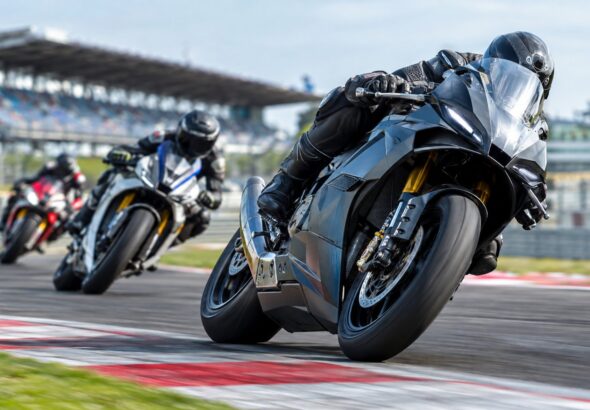 Daftar Motor Balap Tercepat 2026: Spesifikasi dan Performa
